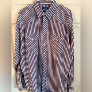 Wrangler Blue and White Striped Casual Button-Down Shirt